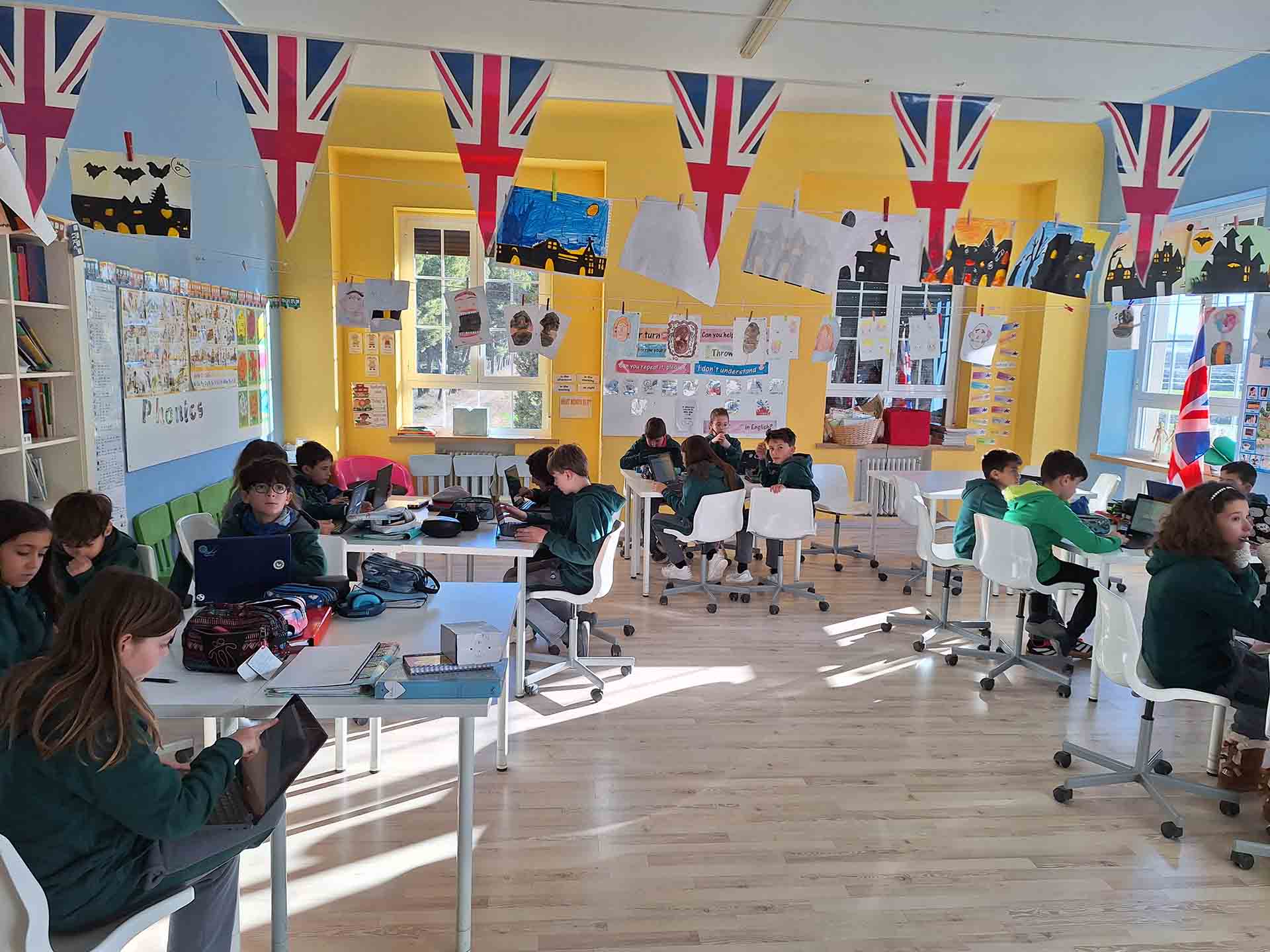 Juegos para aprender los verbos irregulares en inglés Colegio San Gabriel Zuera