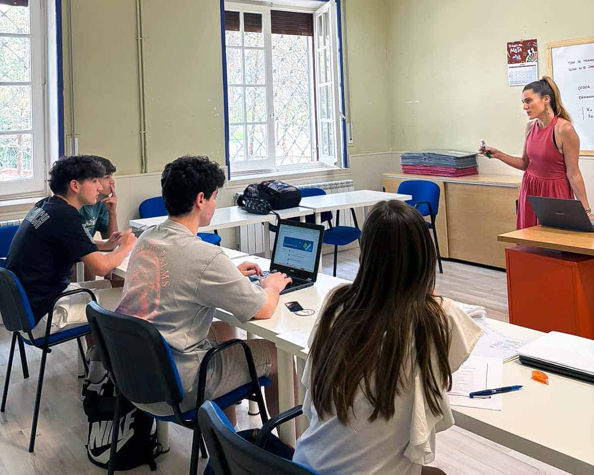 Bachillerato Humanístico Asigntauras y Salidas Colegio San Gabriel Zuera