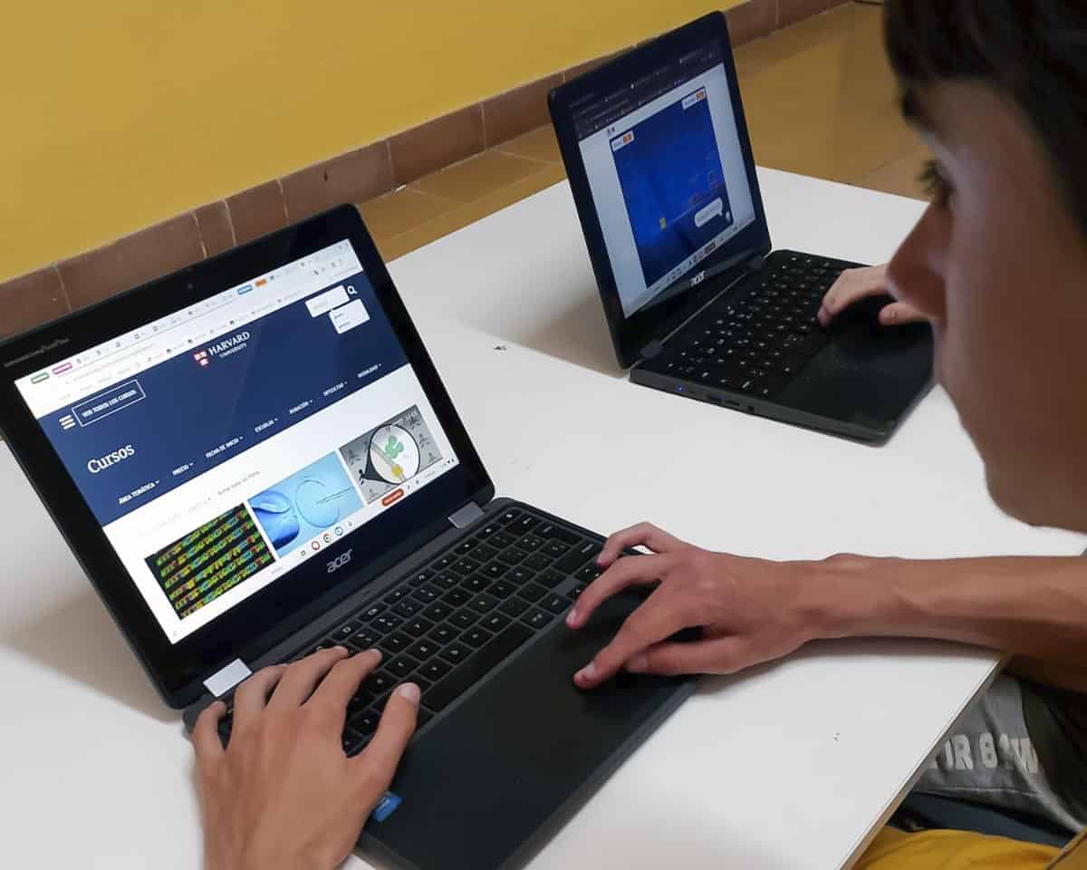 Bienestar digital: Consejos para equilibrar la tecnología desde casa. Colegio San Gabriel Zuera
