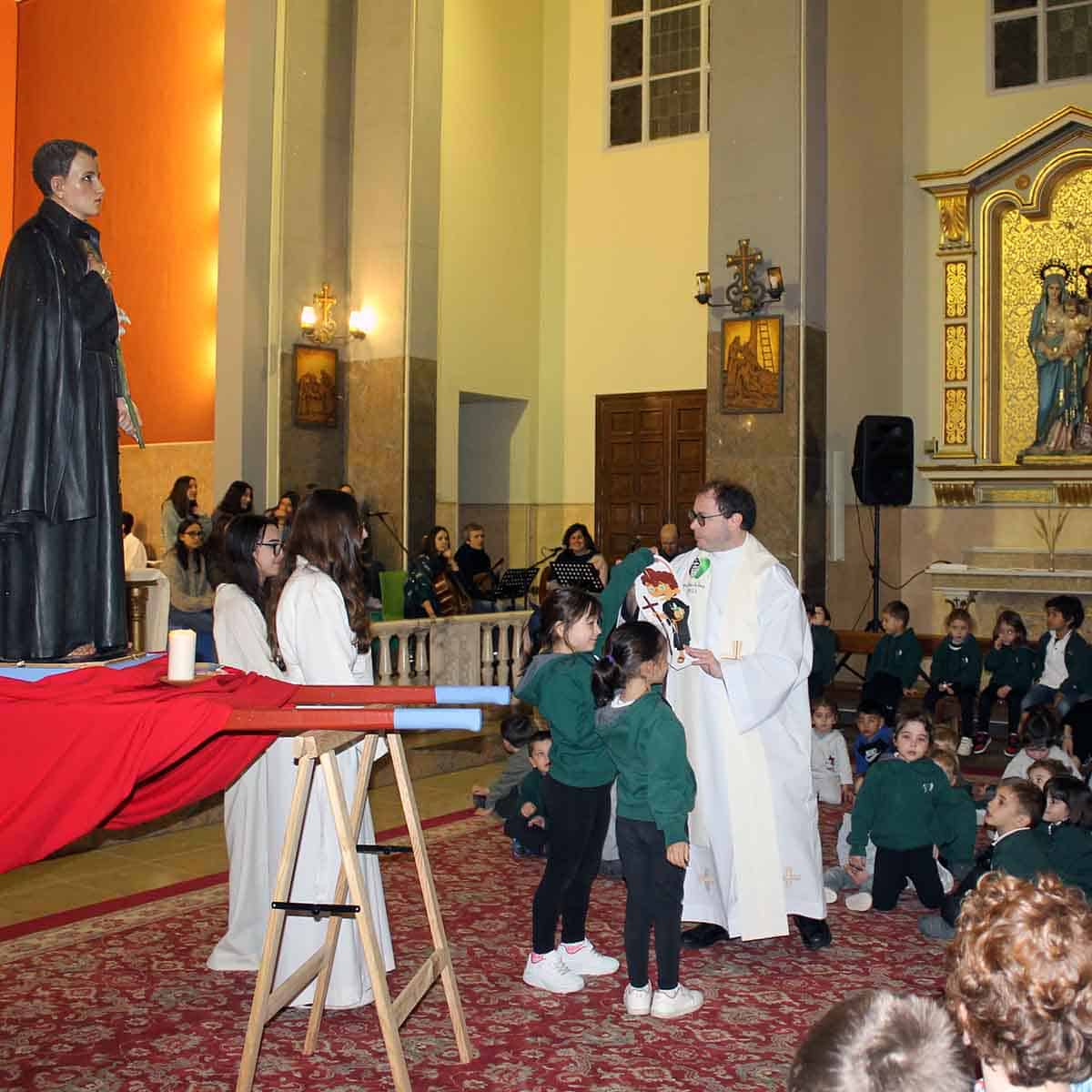 Comuniones y Confirmaciones Colegio San Gabriel Zuera